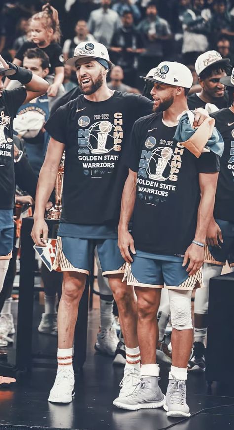 Curry Thompson Poole, Splash Brothers Wallpaper, Klay Thompson Aesthetic, Klay Thompson Wallpaper, Nba Wallpapers Stephen Curry, Stephen Curry Wallpaper, Mvp Basketball, Curry Wallpaper, Curry Nba