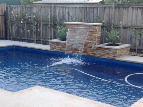 Outdoor Feature Wall Ideas, Pool Waterfall Landscaping, Outdoor Feature Wall, Feature Wall Ideas, Swimming Pool Fountains, Pool Landscape Ideas, Swimming Pool Waterfall, Indoor Pool Design, Pool Stuff