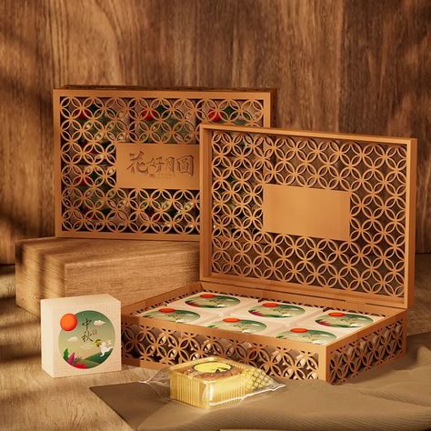 Hua Hao Yue Yuan Wooden Mooncake Box – Packaging Of The World Packaging 2023, Wood Moon, Beautiful Wooden Boxes, Cake Packaging, Creative Box, Autumn Festival, Cake Box, Mooncake, Box Packaging Design