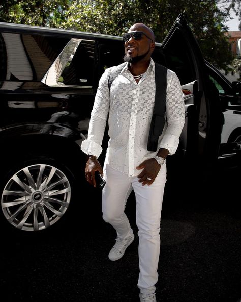 @jeezy on Instagram: “If Goin Hard Is A Crime. IM A FELON #naudspirits” Jeezy Snowman, Young Jeezy, Jeezy, People Of Interest, Brown Skin, White Jeans, Skin, On Instagram, Quick Saves