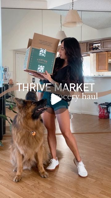 Kaytee Sigler on Instagram: "Why you should be shopping on @thrivemarket ⬇️ ✨they carry the best healthy and natural foods ✨items are sold at a discounted price ✨thrive always has sales on already discounted prices ✨they add new items weekly ✨you almost always get a free gift of your choosing in each box ✨each membership sponsors a membership for a family in need ✨you can shop from the comfort of your own home ✨quick shipping! every order I’ve placed has been shipped within 24 hours If you want to try Thrive Market out - you’ll get 40% off your first box as well as a free gift worth up to $60 using my link! http://thrv.me/WyGfe4 DM me and I’ll send you the link^^ #thrivemarket #thriveexperience #thriveexperience #thrivemarkethaul #thrivemarketfinds #groceryhaul #groceries #insp Thrive Market Must Haves, Thrive Experience, Thrive Market, Grocery Haul, Natural Foods, Own Home, Discount Price, Food Items, Natural Food