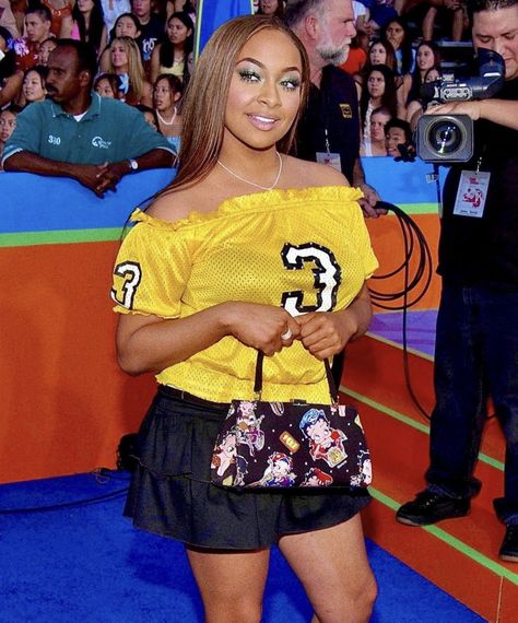 Iconic 2000s Outfits, Raven Outfits, So Raven, Raven Symone, The Cheetah Girls, That's So Raven, Outing Outfit, Early 2000s Fashion, 2000s Outfits