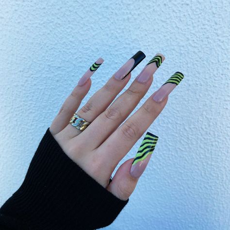 Green Nail Set, Long Nails Square, Green Press On Nails, Zebra Nails, Green Zebra, Nails Green, Green Nail, Nails Set, Nails Square