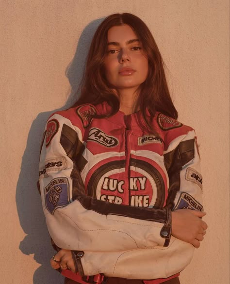 Female Racer Aesthetic, Female Race Car Driver, Casual Leather Jacket Outfit, Female Racers, Race Outfit, Race Day Outfits, Racing Jacket, Aesthetic Girl, Jacket Outfits