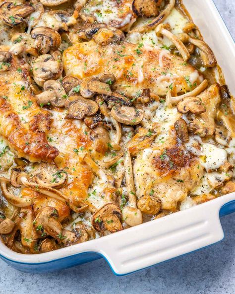 Baked Mushroom Chicken Baked Mushroom Chicken, Cfc Recipes, Chicken Mushrooms, Baked Mushrooms, Chicken Mushroom Recipes, Clean Food Crush, Food Crush, Meal Prep Bowls, Minced Meat