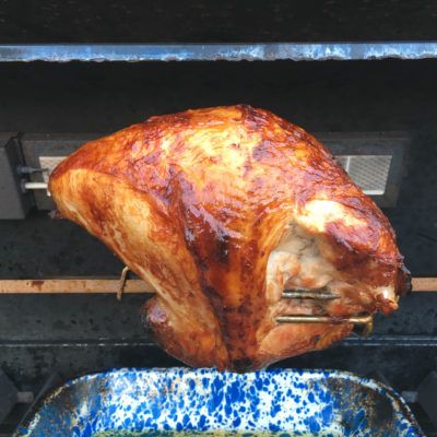 Turkey Breast Rotisserie, Rotisserie Turkey Breast, Kamado Grill Recipes, Grilled Turkey Recipes, Brined Turkey Breast, Rotisserie Turkey, Whole Turkey Recipes, Turkey Brine Recipes, Smoked Turkey Recipes