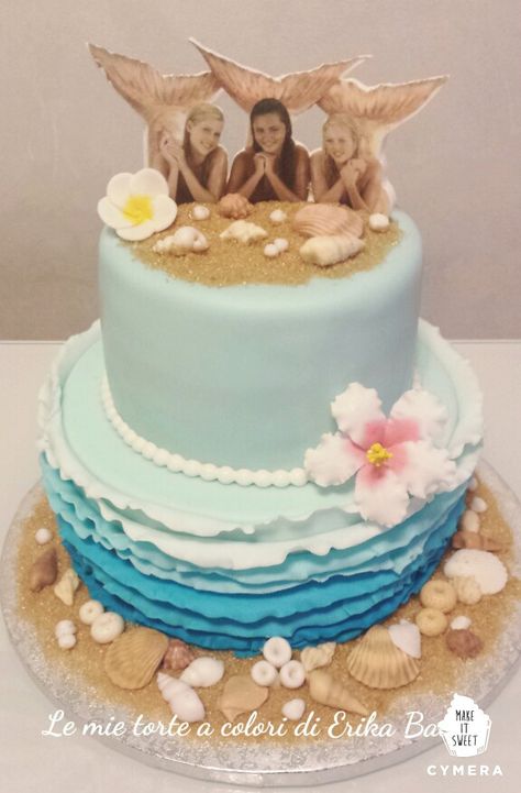 H20 Birthday Cake, H2o Birthday Cake, Mermaid Cake Aesthetic, H2o Themed Party, H2o Just Add Water Birthday Party, Beachy Cake, Summer Birthday Cake, Water Birthday, H2o Mermaids