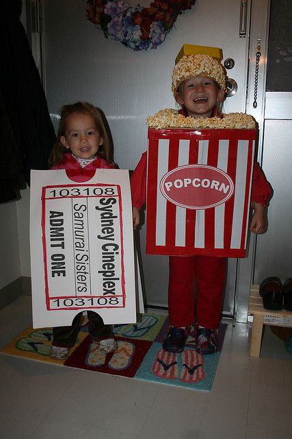 Bucket of Popcorn and Movie Ticket Costumes, via Flickr. Beer Costume Diy, Diy Voodoo Doll Costume, Voodoo Doll Costume, Popcorn Costume, Beer Costume, Best Costume Ever, Pregnancy Costumes, Box Costumes, Couple Costume