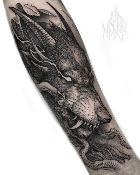 Rob Borbas on Instagram: "Some progress on Chloe’s sleeve. Done at the one and the only @londontattooconvention 🖤 #tattoodo #kwadron #h2oceanproteam #sullenfamily #tattoodoambassador" Dark Wolf Tattoo, Werewolf Tattoo, Fenrir Tattoo, Mangas Tattoo, Wolf Tattoos Men, Wolf Tattoo Sleeve, Blackwork Tattoos, Manga Tattoo, Wolf Tattoo Design