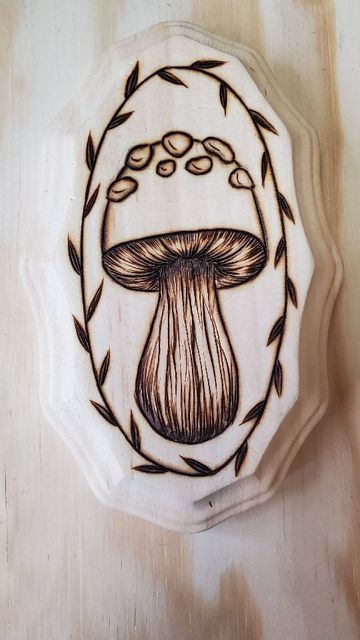 Woodburn Mushroom, Mushroom Pyrography, Wood Burning Mushroom Art, Mushroom Wood Burning, Wood Burning Mushroom Design, Cottagecore Wood Burning, Witchy Pyrography, Pyrography Designs, Summer Arts And Crafts