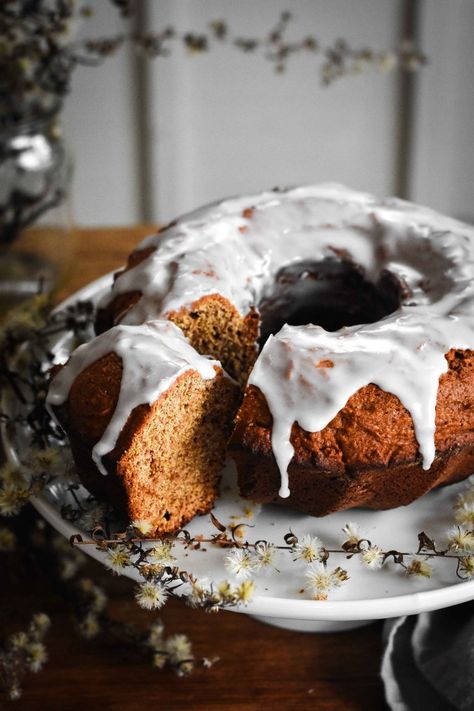 Rye and Buckwheat Honey French Spice Bread - Pardon Your French Buckwheat Honey, Spice Bread, French Cake, French Recipes, Baking Bread Recipes, Canadian Food, Spice Cookies, Honey Recipes, French Cooking