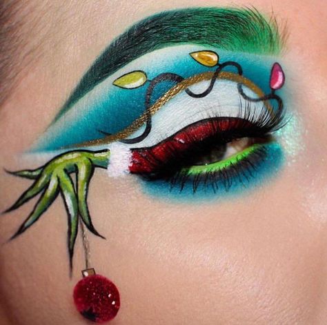 Maquillage Harry Potter, Disney Eye Makeup, Xmas Makeup, Fantasy Make-up, Make Up Designs, Christmas Eye Makeup, Christmas Makeup Look, Disney Makeup, Smink Inspiration