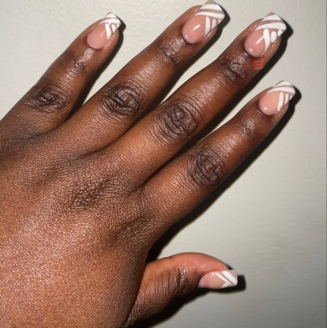 Abstract Nails White, Abstract French Tip Nails, Nails Line Art, Fun French Tip Nails, Abstract French Tip, Nail Art White Nails, French Nails Tips, Lines Nail Art, Nails White French