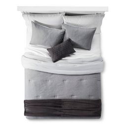 Gray Heather Comforter Set - Room Essentials™ Bed Top View, Gray Comforter, King Room, Affordable Bedding Sets, Linen Comforter, Black Bed Linen, Grey Comforter Sets, Solid Bed, Grey Comforter