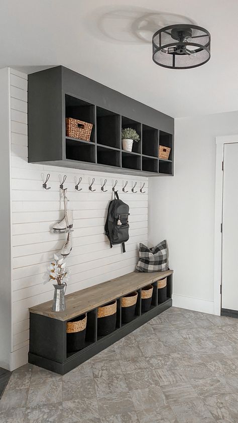 Mudroom Wall Ideas, Garage Entryway, Mudroom Remodel, Garage Storage Inspiration, Mudroom Makeover, Mud Room Entry, Diy Mudroom, Mudroom Organization, Mudroom Entryway