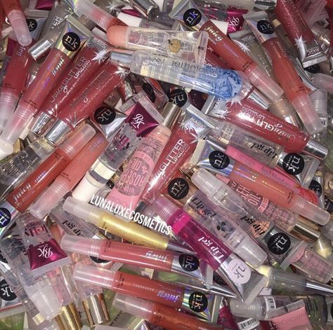 Hair Store Lipgloss, Beauty Supply Store Lipgloss, Lip Essentials, Makeup Mafia, Clear Lipgloss, Pink Tip Nails, Lip Gel, Girly Tingz, Lips Essentials