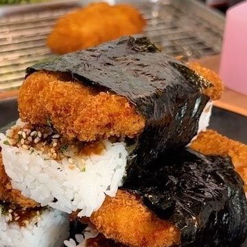 Chicken Katsu Musubi, Katsu Musubi, Chicken Musubi, Chicken Katsu, Pray For Me, Food Business, Newt, Healthy Diet, Beach Wedding