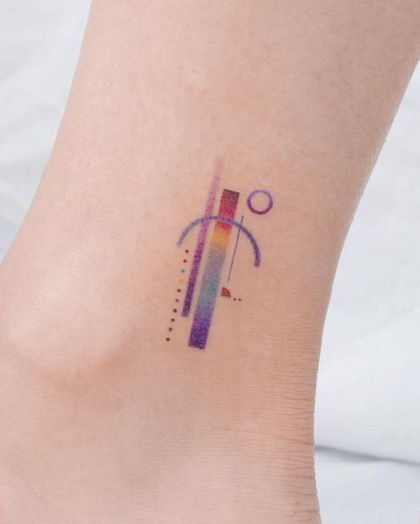 Small Watercolor Tattoo, Abstract Tattoo Designs, Tattoo Color, Cat Tattoo Designs, Line Tattoo, Abstract Tattoo, Line Tattoos, Cat Tattoo, Color Tattoo