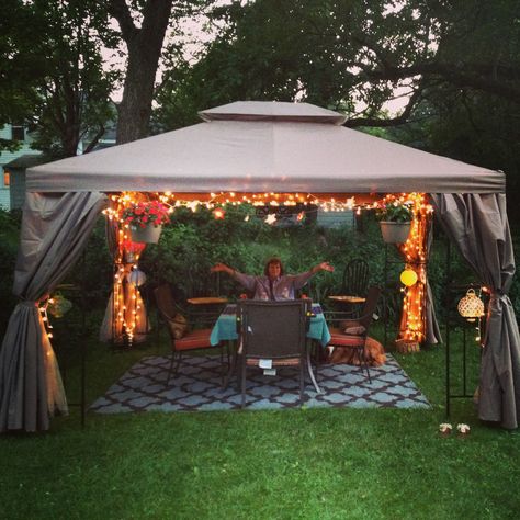 Backyard Ideas For Small Yards Cheap, Tent Gazebo Ideas Backyards, Outdoor Tent Decorations Backyards, Backyard Canopy Ideas Gazebo, Backyard Gazebo Decor, Diy Gazebo Ideas Cheap Backyard, Simple Gazebo Ideas, Decorate Gazebo, Backyard Tent Ideas