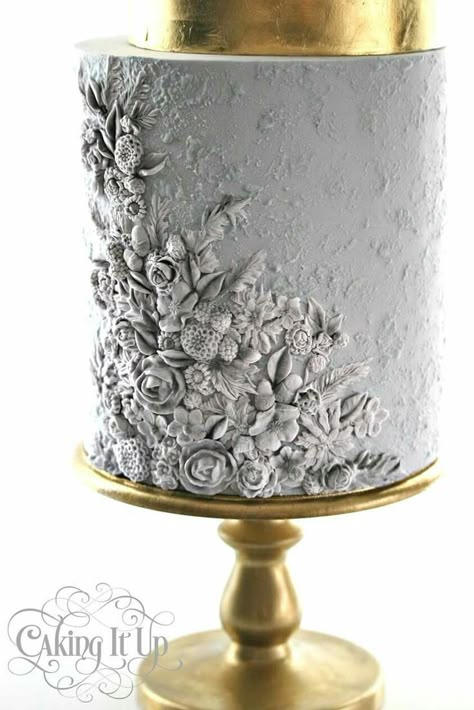 Cake decorating ideas Modern Cakes, Caking It Up, Gold Cake, Beautiful Wedding Cakes, Gorgeous Cakes, Bas Relief, Occasion Cakes, Savoury Cake, Wedding Cake Designs