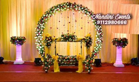 21st Day Decoration Ideas Indian, Cradle Decoration, Naming Ceremony Invitation, Naming Ceremony Decoration, Events Decorations, Reception Stage Decor, Simple Decorations, 25th Anniversary Party, Shower Photography