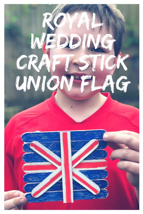 Coronation Crafts, Homemade Centerpieces, Flags Crafts, Meghan Markel, Dinner Videos, Photography Png, Castle Crafts, Queens Jubilee, Business Dinner