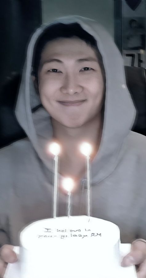 happy birthday Namjoon 🎉 1209 Namjoon Birthday Pic, Rm Birthday Photo, Kim Namjoon Birthday, Happy Birthday Rm, Rm Birthday, Happy Birthday Namjoon, Namjoon Birthday, Bts V Birthday, Bts Happy Birthday