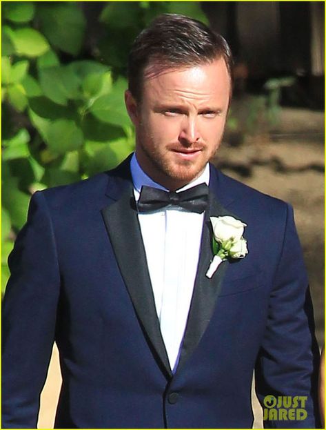 Aaron Paul & Lauren Parsekian: Wedding Photos! | aaron paul lauren parkesian wedding photos 04 - Photo Blue Wedding Suit Groom, Lauren Parsekian, Blue Groomsmen Suits, Blue Tux, Dark Blue Wedding, Navy Tuxedos, Wedding Tux, Black And White Tuxedo, Blue Suit Wedding