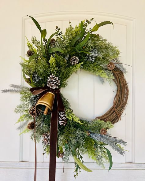 This wreath got a little makeover. It needed pinecones and some greenery branches to give it a bit of whimsy 🌲🤎 Available now @emilysartisanwreaths #emilysartisanwreaths Grapevine Christmas Wreath, Crescent Wreath, Grapevine Christmas, Christmas Wreath Diy, Winter Greenery, Greenery Wreath, Christmas Arrangements, Natural Nature, Wreath Diy