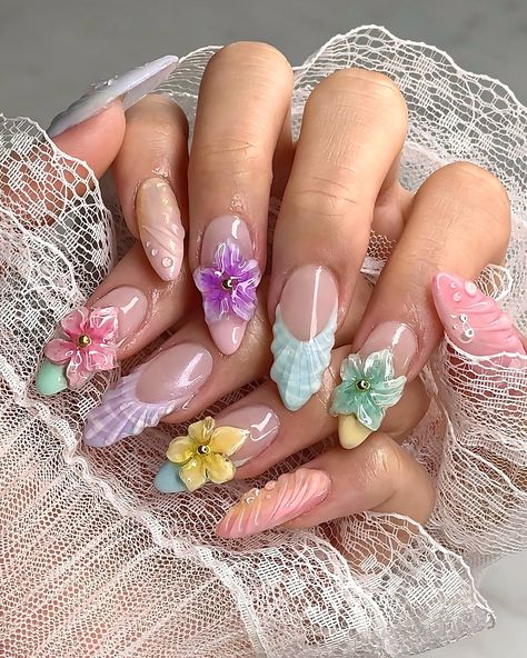 𝑀𝐸𝐿𝐵𝑂𝑈𝑅𝑁𝐸 𝑁𝐴𝐼𝐿 𝐴𝑅𝑇𝐼𝑆𝑇 | Flower paradise 🌼🫧🌸🩵 #gelx #nailart #flowernails | Instagram Paradise Nails, Flower Nails, Acrylic Nail Designs, Nail Artist, Acrylic Nails, Melbourne, Paradise, Nail Designs, Nail Art