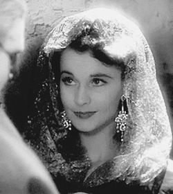 Viven Leigh, Vivian Leigh, Hattie Mcdaniel, Lady Hamilton, Laurence Olivier, A Streetcar Named Desire, Vintage Hollywood Glamour, Vivien Leigh, Old Hollywood Stars