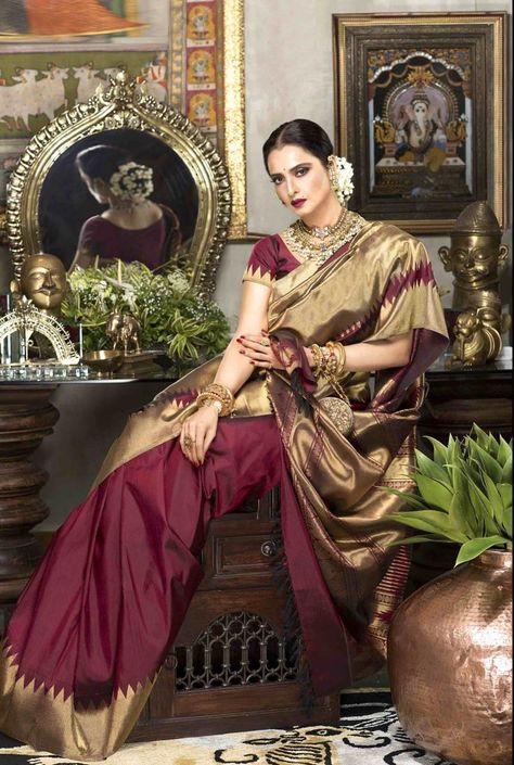 Diverse career of Rekha celebrated with prestigious DIFF Lifetime Achievement Award. The Hindi screen legend’s wide-ranging and exciting career spanning 40 years and 180 films will be honoured at DIFF 2016. Rekha Saree, Rekha Actress, Indian Silk Sarees, Vintage Bollywood, Elegant Saree, Indian Saree, Saree Look, Traditional Sarees, Indian Designer Wear