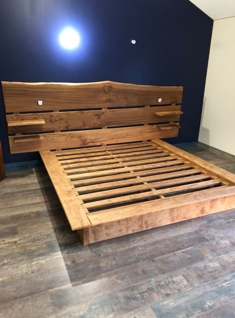 Lit King Size par Jujus sur L'Air du Bois King Size Bed Frame Diy, Diy King Bed Frame, Pallet Bed Frames, Boho Bedroom Ideas Hippie, Wood Bed Design, Lit King Size, Bed Frame Design, Floating Bed, Diy Bed Frame