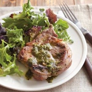 Lamb Chops with Mint Salsa Verde Mint Salsa, Salsa Verde Recipe, Food Time, Lamb Chops, Lamb Recipes, Entree Recipes, Salsa Verde, Main Courses, Spring Recipes