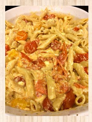 Tik Tok Pasta Recipes, Tik Tok Desserts, Tomato Air Fryer, Tik Tok Pasta, Tik Tok Famous, Feta Pasta, Crushed Red Pepper, Crushed Red Pepper Flakes, Red Pepper Flakes