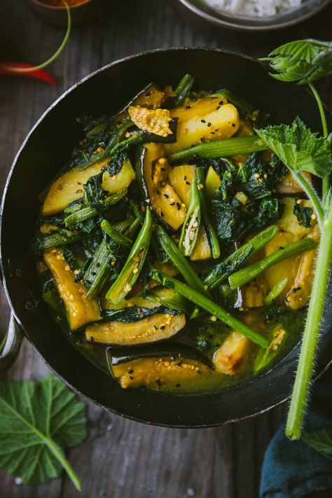 Close up view of the Pumpkin Stems/Stalk Curry Pumpkin Stems, Veg Curry, Bengali Food, Pumpkin Leaves, Best Vegetarian Recipes, Fair Food Recipes, Indian Snack Recipes, Beef Recipes Easy, Greens Recipe