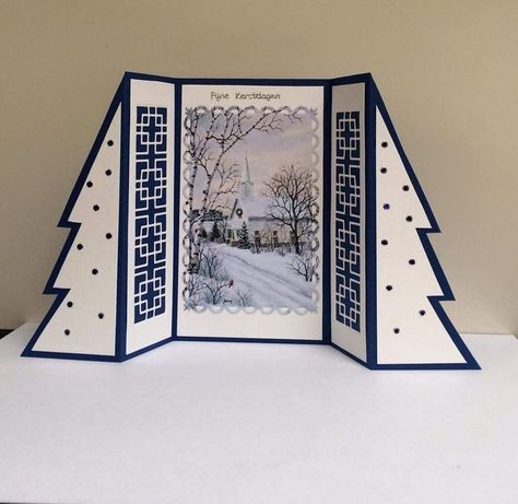 Fancy Fold Card Tutorials, Gatefold Cards, Folding Origami, Christmas Card Inspiration, Homemade Christmas Cards, Christmas Tree Cards, Christmas Card Crafts, Shaped Cards, Tree Cards