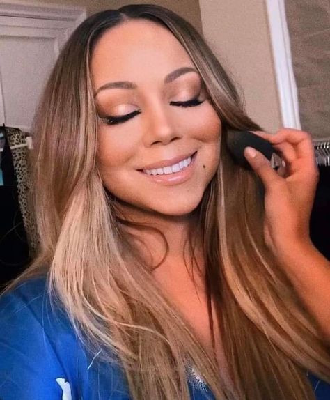 Mariah Carey Makeup, Mariah Carey Pictures, Baddie Hairstyles, Mariah Carey, Pretty Makeup, Artistry Makeup, Makeup Inspo, Makeup Inspiration, Wedding Makeup