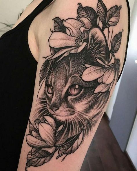 Cat Tats, Tatuaje Trash Polka, Cat Portrait Tattoos, Sao Bento, Tier Tattoo, Petit Tattoo, Worlds Best Tattoos, Black Cat Tattoos, Kunst Tattoos