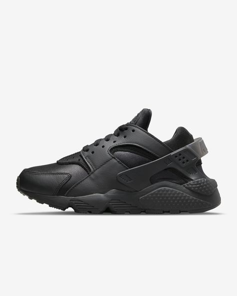 Built to fit your foot and designed for comfort, the Nike Air Huarache brings back the street-level favorite. Smooth leather on the upper mixes with super-breathable, perfectly shined neoprene-like fabric for easy styling. The low-cut collar and bootie-like construction keep it sleek and comfy. The iconic heel clip and stripped away branding keep the original '90s running look you love. Shown: Black/Anthracite/Black Style: DH4439-001 Nike Air Huarache Black, Nike Air Huarache Women, 90s Running, Black Huarache, Huaraches Shoes, Huarache Run, Baskets Nike, Nike Brand, Nike Air Huarache