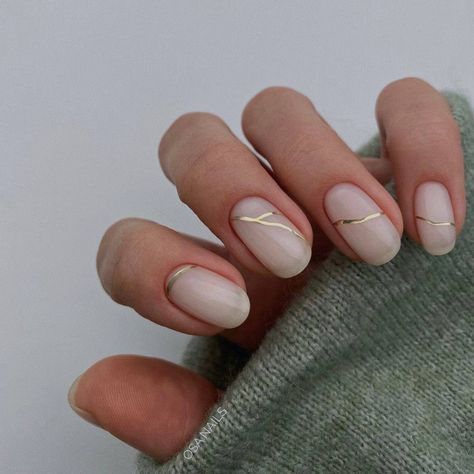 Neutral Nail Art Designs, Neutral Nail Art, Subtle Nail Art, Minimal Nails Art, Nude Nail Designs, Subtle Nails, Minimal Nails, Her Nails, Christmas Nails Acrylic