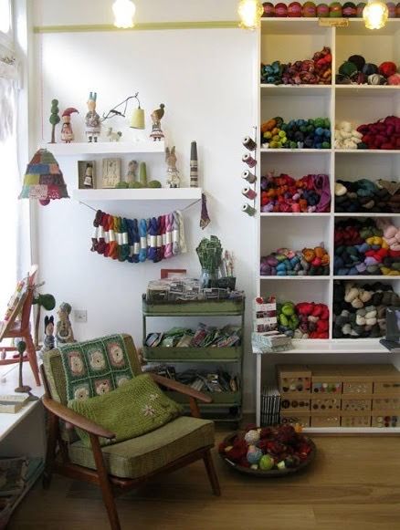 Yarn Display, Knitting Room, London Brick, Dream Craft Room, Yarn Storage, Yarn Store, Minimalist Room, Wool Shop, Brick And Mortar