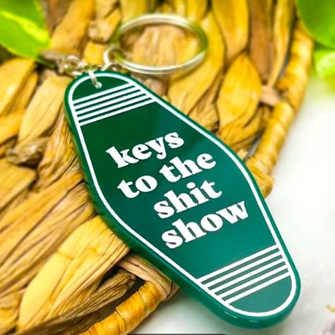 Retro Motel Hotel Style Acrylic Key Chain Hotel Keychain, Keychain Funny, Retro Motel, Funny Keychain, H Design, Car Inspiration, Key Tags, Key Bag, Funny Sayings