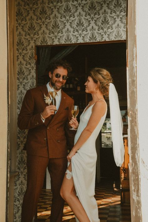 Is wearing a rust double-breasted two-piece suit. Retro Wedding Suit Men, Made To Measure Suits, Retro Wedding, Wedding Suit, Mod Wedding, Wedding Suits Men, 70s Inspired, Groom Style, Wedding Suits