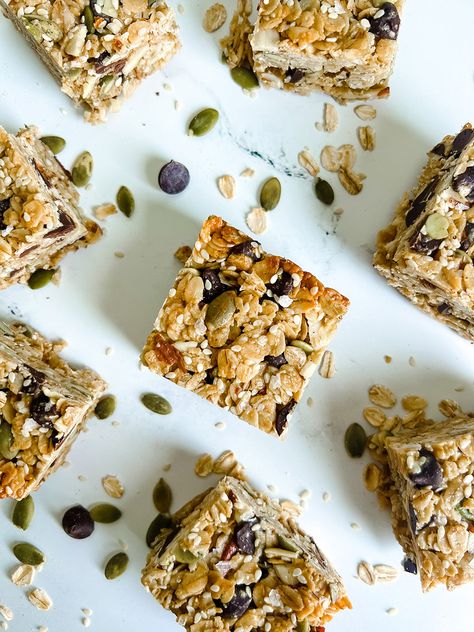 Baked By Melissa Granola Bars, Granola Bars Recipe Healthy, Baked Granola Bars, Brekky Ideas, Homemade Granola Bar, Granola Bar Recipe Healthy, Bite Size Cupcakes, Bars Recipes Healthy, Homemade Granola Bar Recipe