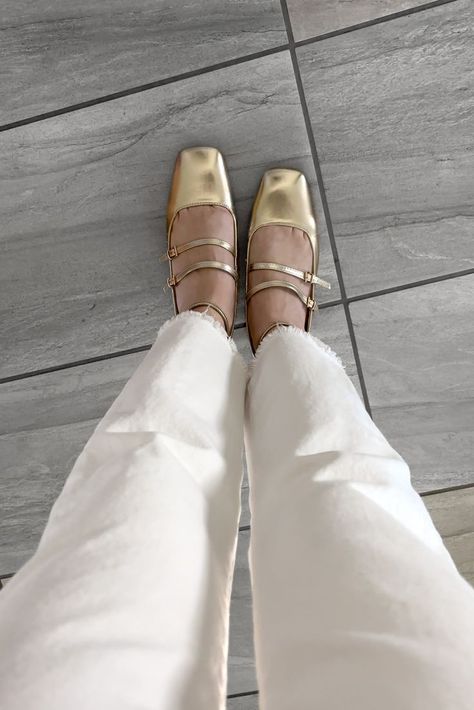 Gold Mary Janes shoes 💛 Golden Mary Jane’s shoes, white pants with gold shoes, flat gold shoes

Parisian style, parisian shoes, fall shoes, 2024 shoe trends Golden Flats Outfit, Golden Shoes Outfit, Gold Flats Outfit, Gold Shoes Outfit, Mary Janes Outfit, Paris Fall Fashion, Mary Jane Shoes Outfit, Gold Mary Janes, Square Toe Mary Jane