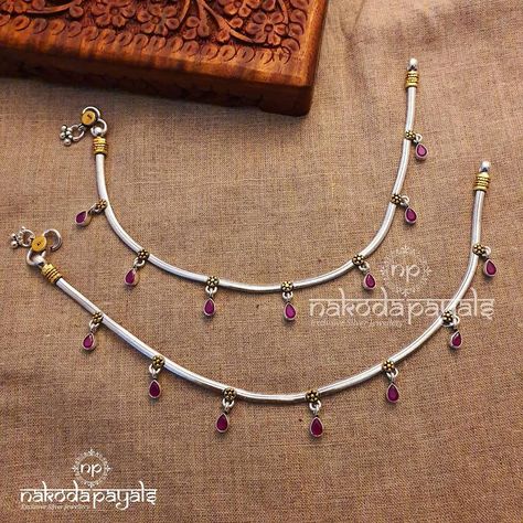 Pure Silver Dual Tone Anklets ~ South India Jewels Patilu Silver, Pattilu Designs Silver Simple Latest, Kolusu Designs Silver, Pattilu Designs Silver Simple, Silver Payal Design Indian Anklets, Silver Anklet Design Simple, Payal Designs Silver For Bride, Pattilu Designs Silver, Anklets Indian Silver