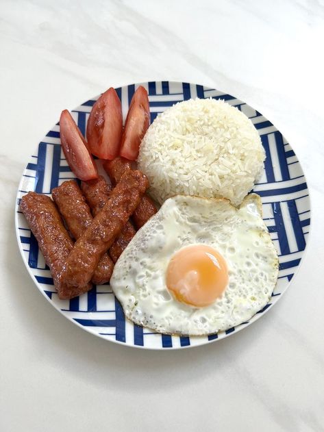 Longsilog, Rice With Sausage, Rice And Meat, Filipino Breakfast, Garlic Rice, Sausage And Egg, Food Drinks Dessert, Sausage Breakfast, Kitchen Dishes