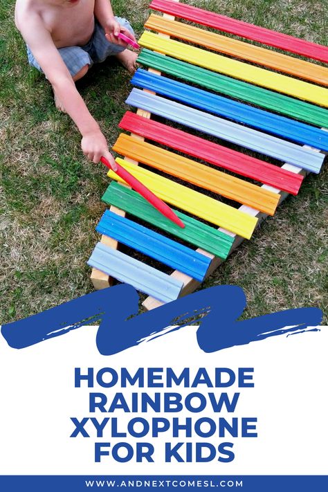 Garden Musical Instruments Diy, Instruments With Recycled Materials, Diy Xylophone For Kids, How To Make A Xylophone, Homemade Xylophone, Diy Xylophone, Abc Countdown, Operation Shoebox, Chalk Activities