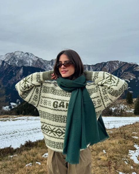 Mountain therapy 🗻 *prtrip @accessorize 🤍 Capsule Wardrobe Outfits, Wardrobe Outfits, London Life, Winter Casual, London Fashion, Winter Wear, Casual Fits, Content Creator, Capsule Wardrobe